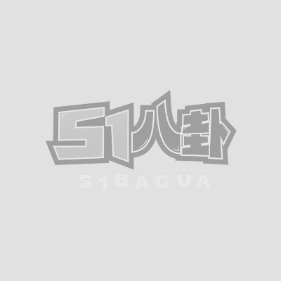 山东枣庄光明广场两男相关图片1